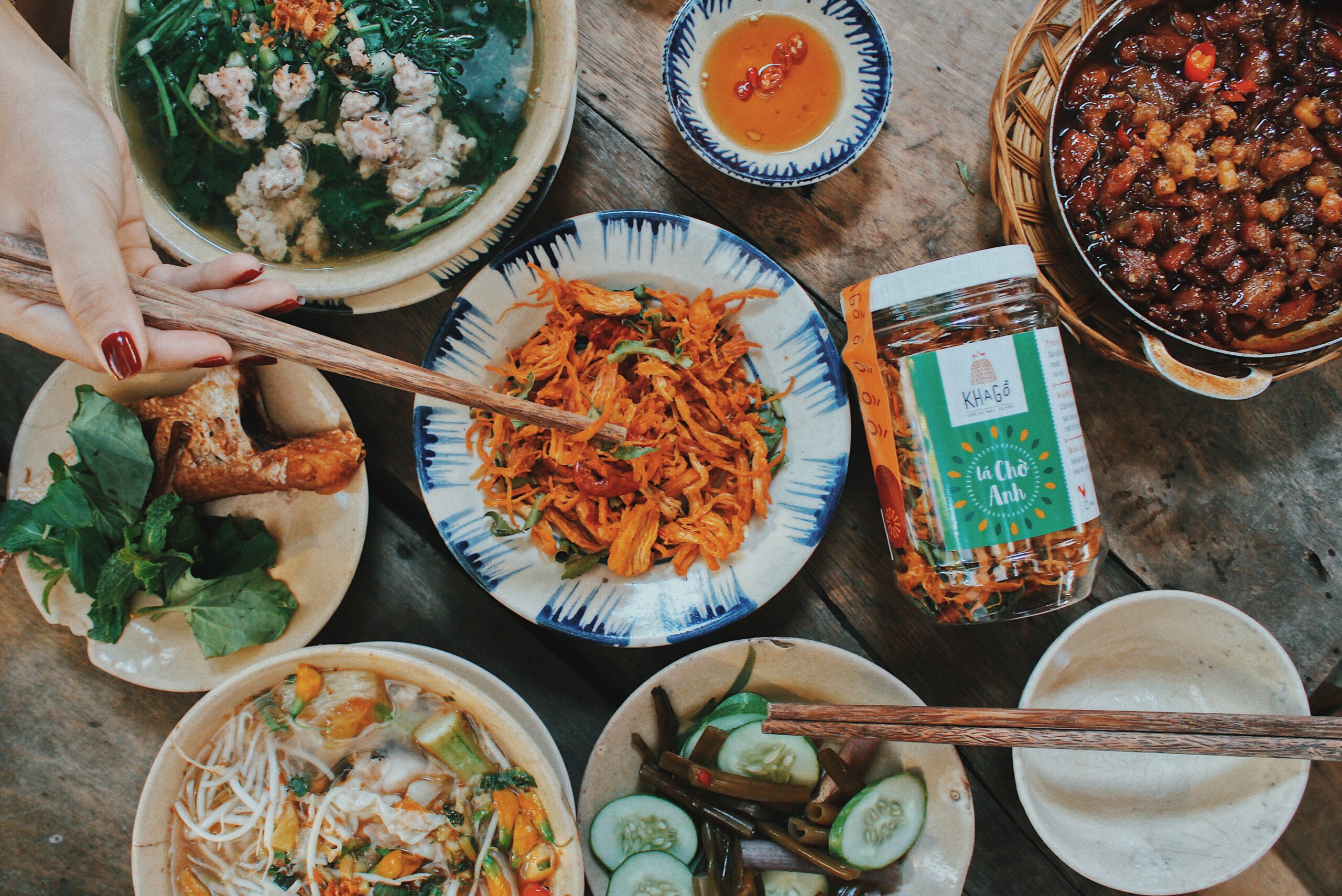 CÁCH LÀM KHÔ GÀ LÁ CHANH