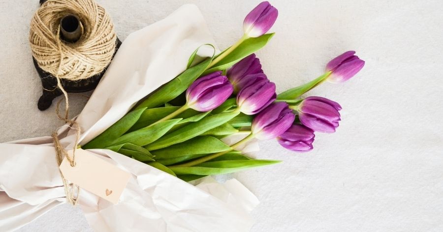Chọn hoa tặng 8/3 như thế nào